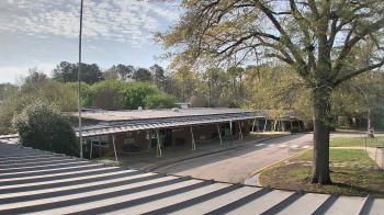 Weather camera view of Maybeury ES.