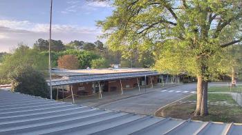 Weather camera view of Maybeury ES.