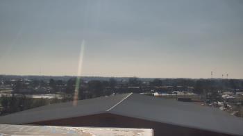 Weather camera view of Noblesville HS.