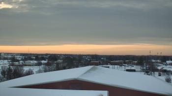 Weather camera view of Noblesville HS.