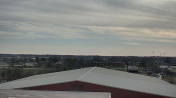 Weather camera view of Noblesville HS.