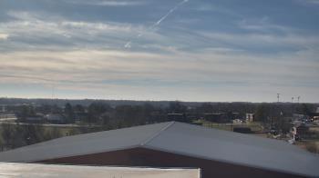 Weather camera view of Noblesville HS.