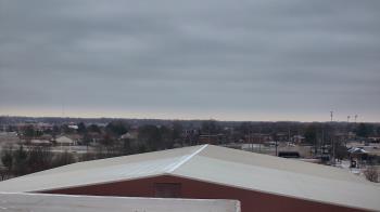 Weather camera view of Noblesville HS.