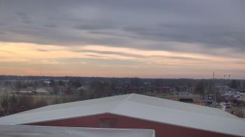 Weather camera view of Noblesville HS.