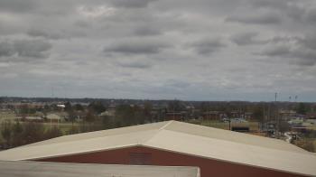 Weather camera view of Noblesville HS.