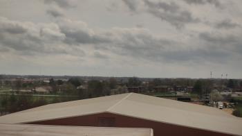 Weather camera view of Noblesville HS.