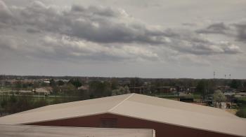 Weather camera view of Noblesville HS.