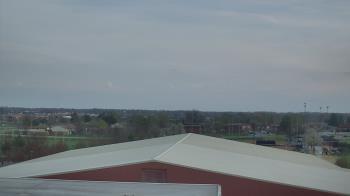 Weather camera view of Noblesville HS.