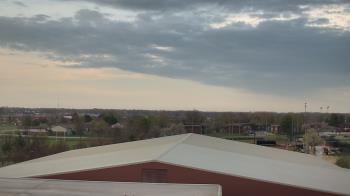 Weather camera view of Noblesville HS.