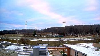 Weather camera view of New Bloomfield ES.