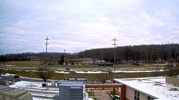 Weather camera view of New Bloomfield ES.
