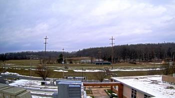 Weather camera view of New Bloomfield ES.