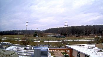 Weather camera view of New Bloomfield ES.
