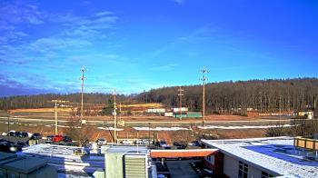 Weather camera view of New Bloomfield ES.