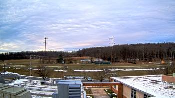 Weather camera view of New Bloomfield ES.