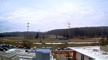 Weather camera view of New Bloomfield ES.