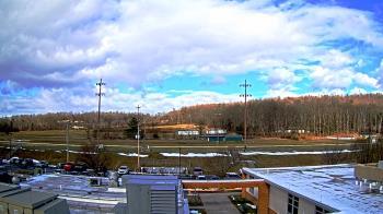 Weather camera view of New Bloomfield ES.