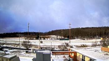 Weather camera view of New Bloomfield ES.