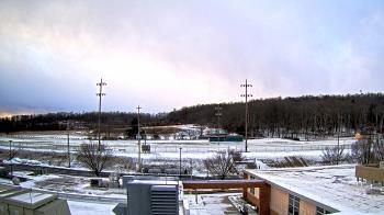 Weather camera view of New Bloomfield ES.