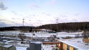 Weather camera view of New Bloomfield ES.