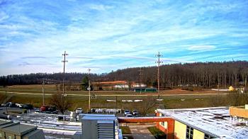 Weather camera view of New Bloomfield ES.