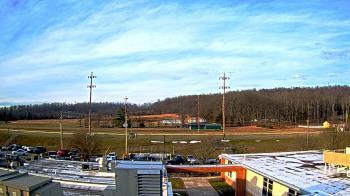 Weather camera view of New Bloomfield ES.