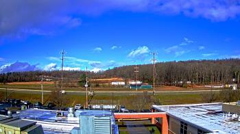Weather camera view of New Bloomfield ES.