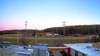 Weather camera view of New Bloomfield ES.