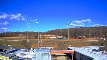 Weather camera view of New Bloomfield ES.