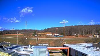 Weather camera view of New Bloomfield ES.