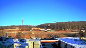 Weather camera view of New Bloomfield ES.