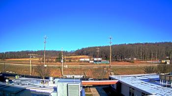 Weather camera view of New Bloomfield ES.