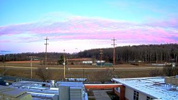 Weather camera view of New Bloomfield ES.