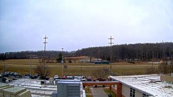 Weather camera view of New Bloomfield ES.