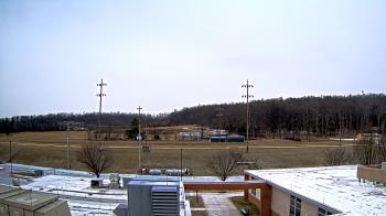 Weather camera view of New Bloomfield ES.