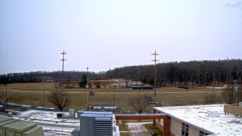 Weather camera view of New Bloomfield ES.