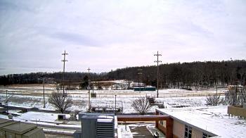 Weather camera view of New Bloomfield ES.