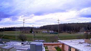 Weather camera view of New Bloomfield ES.