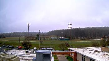 Weather camera view of New Bloomfield ES.