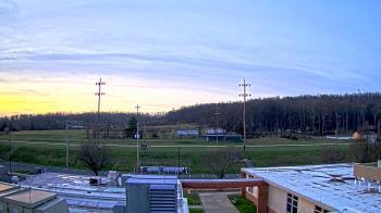 Weather camera view of New Bloomfield ES.