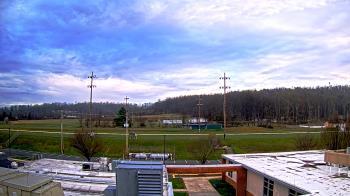 Weather camera view of New Bloomfield ES.