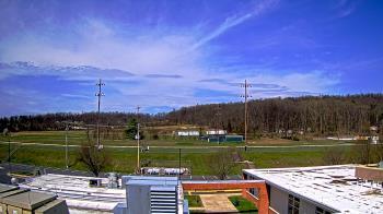 Weather camera view of New Bloomfield ES.