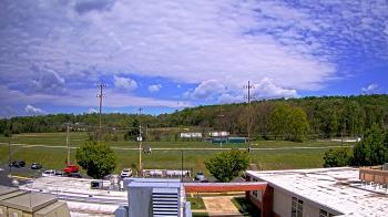 Weather camera view of New Bloomfield ES.