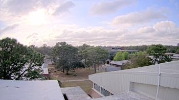 Weather camera view of Northwest Florida State College - Science Building.