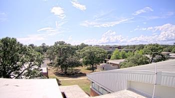 Weather camera view of Northwest Florida State College - Science Building.