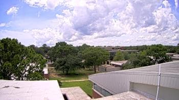 Weather camera view of Northwest Florida State College - Science Building.