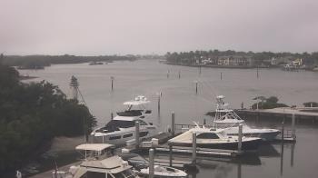 Weather camera view of Hamilton Harbor Yacht Club.