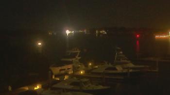 Weather camera view of Hamilton Harbor Yacht Club.