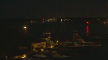 Weather camera view of Hamilton Harbor Yacht Club.