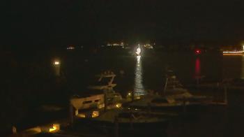 Weather camera view of Hamilton Harbor Yacht Club.